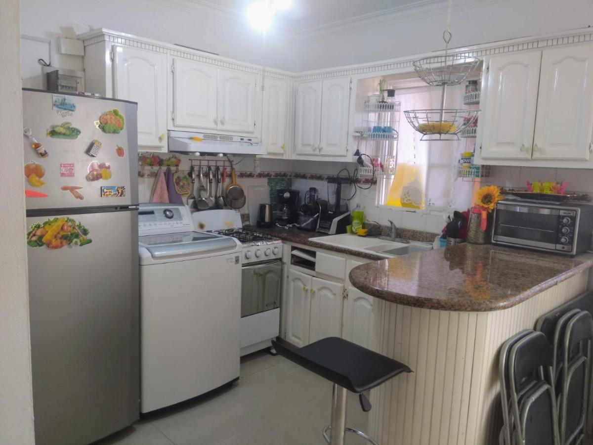 M & L Shared Apartment Пунта Кана Екстериор снимка